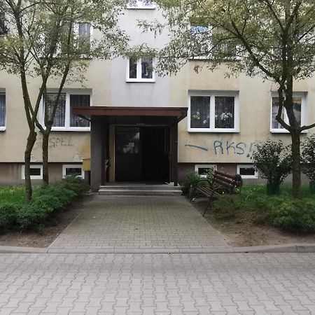 Kawalerka Czestochowa 17 Apartment Ngoại thất bức ảnh
