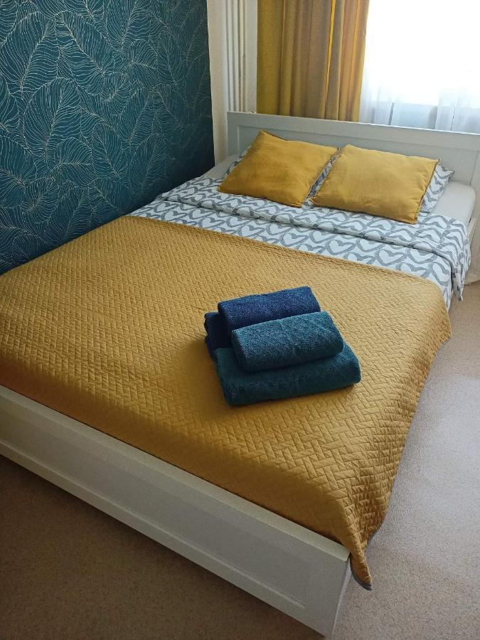 Kawalerka Czestochowa 17 Apartment Ngoại thất bức ảnh