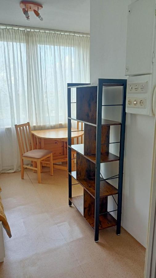 Kawalerka Czestochowa 17 Apartment Ngoại thất bức ảnh