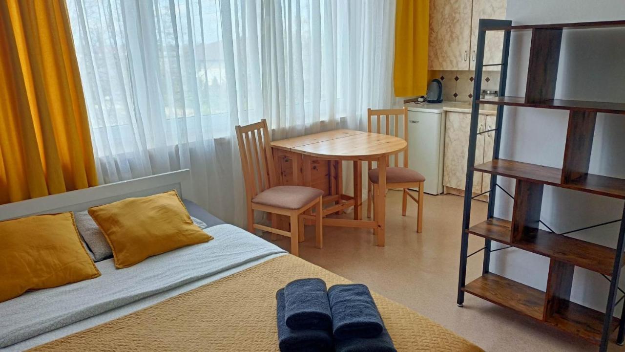 Kawalerka Czestochowa 17 Apartment Ngoại thất bức ảnh